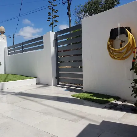 Casa Alma - Surf Spot West Coast Semesterbostad Encarnacao